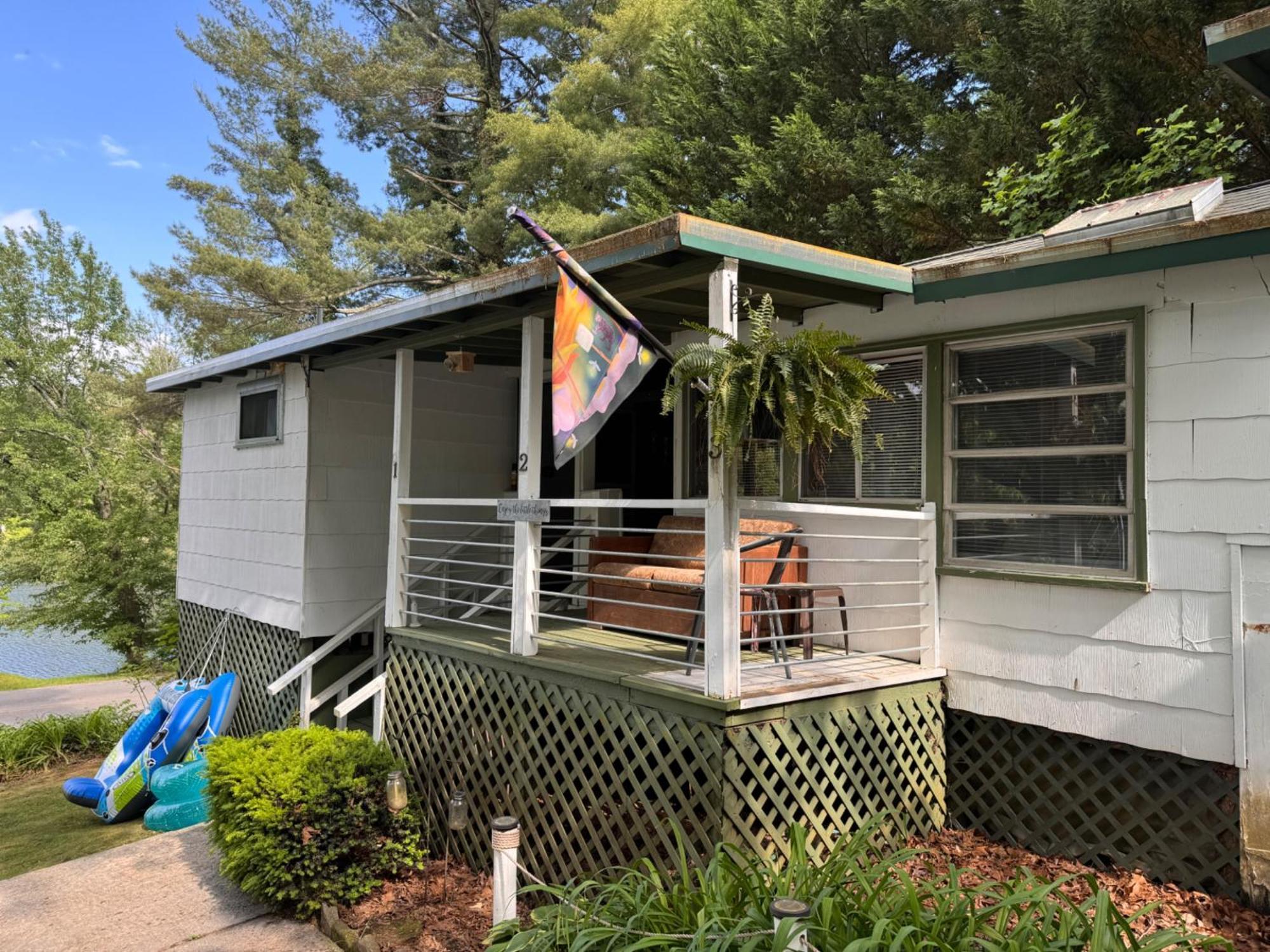 Mountain Lake Cottages 亨德森维尔 外观 照片