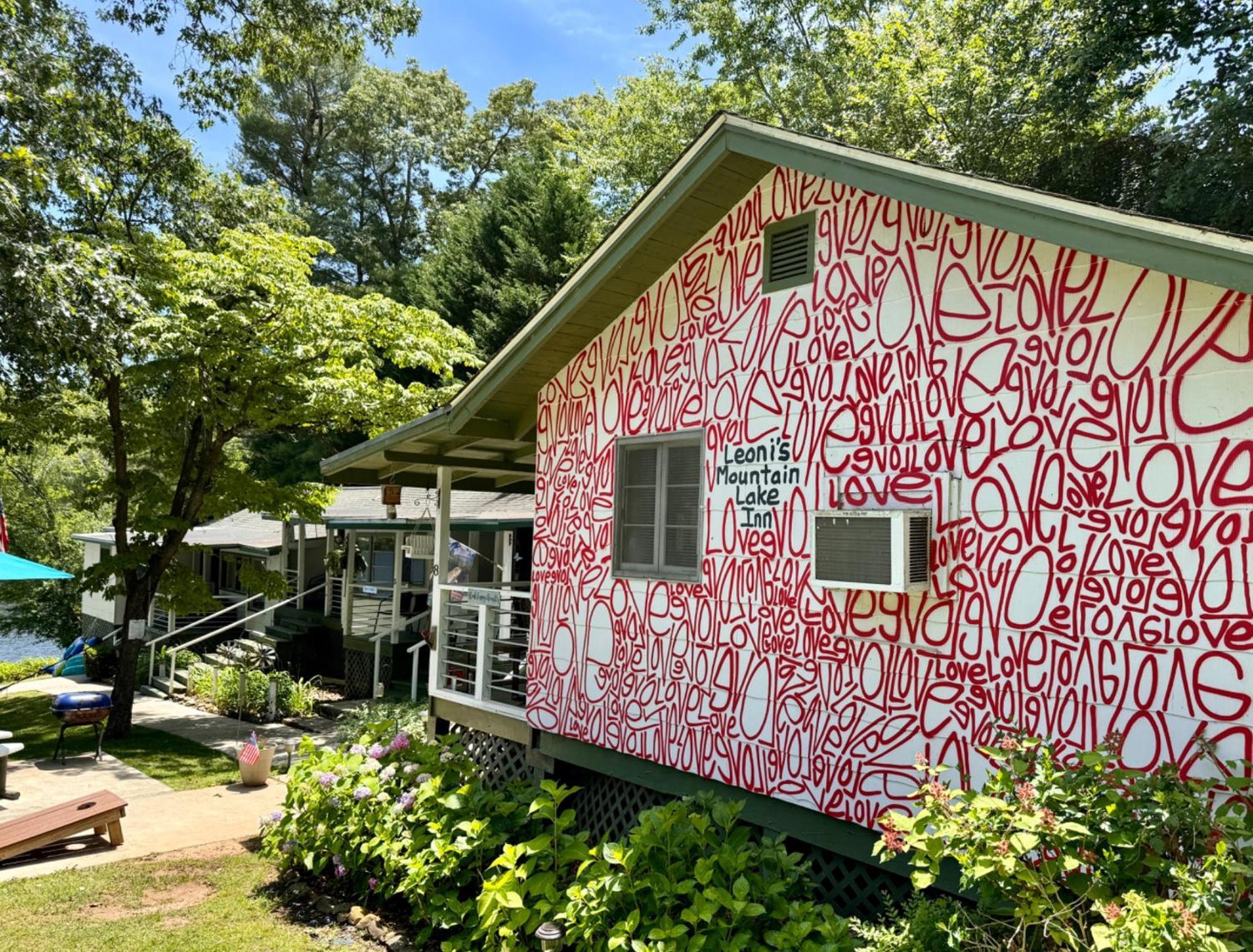 Mountain Lake Cottages 亨德森维尔 外观 照片