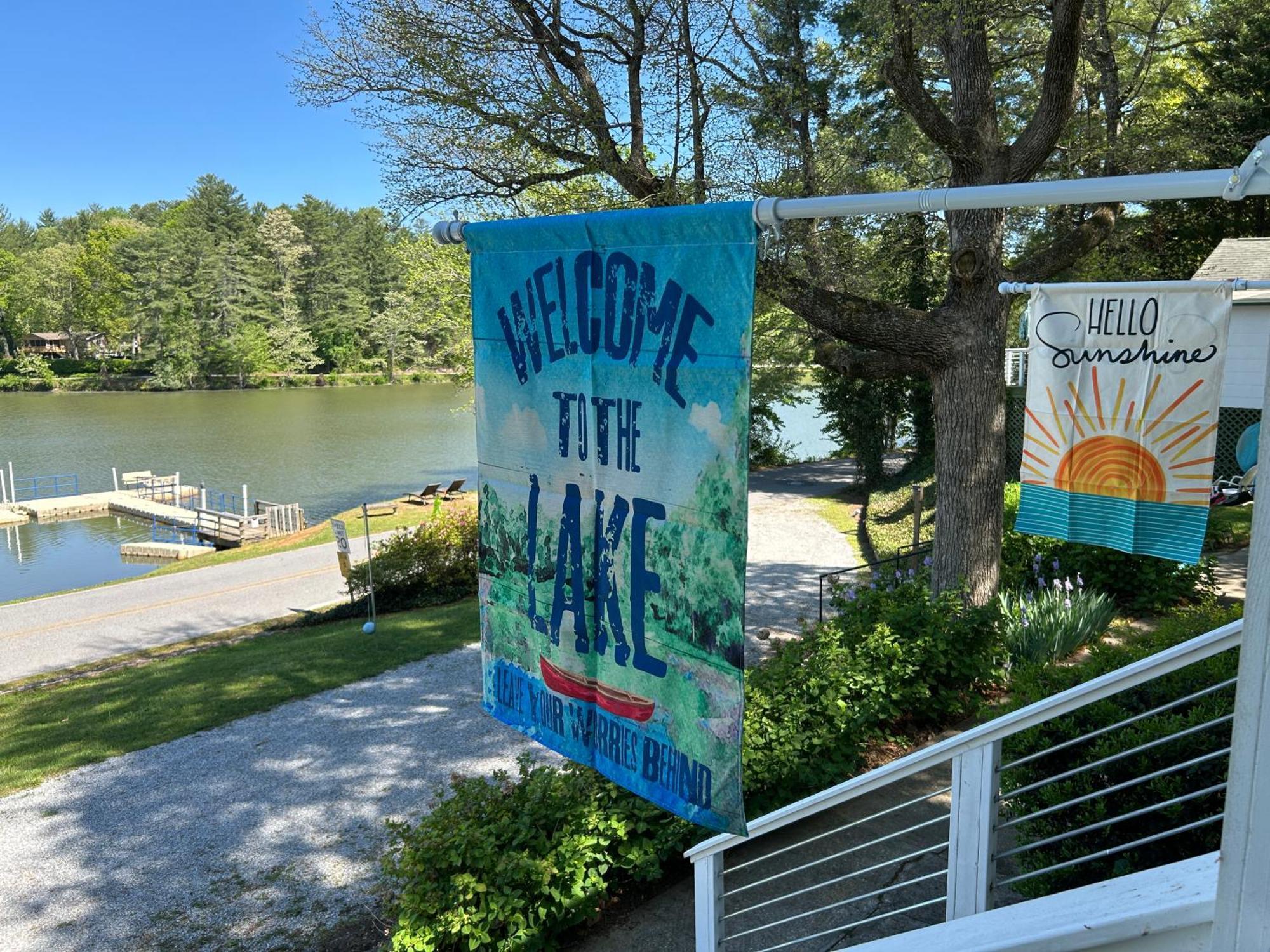 Mountain Lake Cottages 亨德森维尔 外观 照片